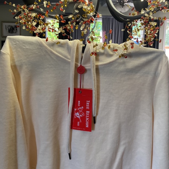 🍂🍁 BRAND NEW WITH TAGS 🏷 TRUE RELIGION PEARL VELOUR CROP TOP - Picture 3 of 5